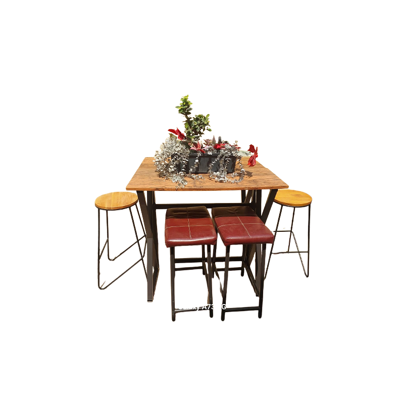 Pop-Up Wooden Table Set with 4 Stools – Good Condition